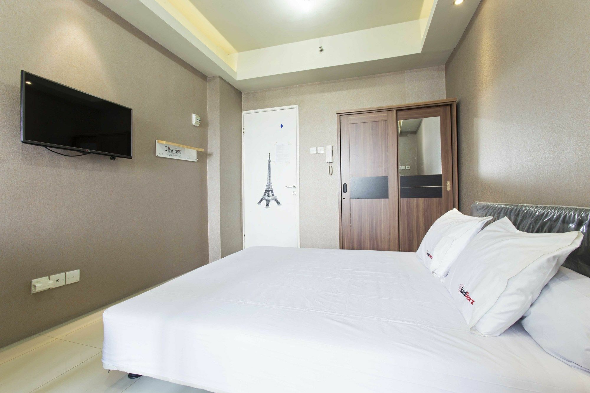 Reddoorz Apartment @ Pegangsaan Kelapa Gading Jakarta Extérieur photo